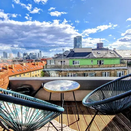 Premiere Big Balcony And View Bratislava