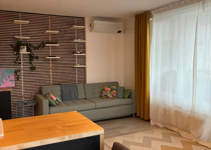 Premiere Oldtown - Amazing Views Μπρατισλάβα