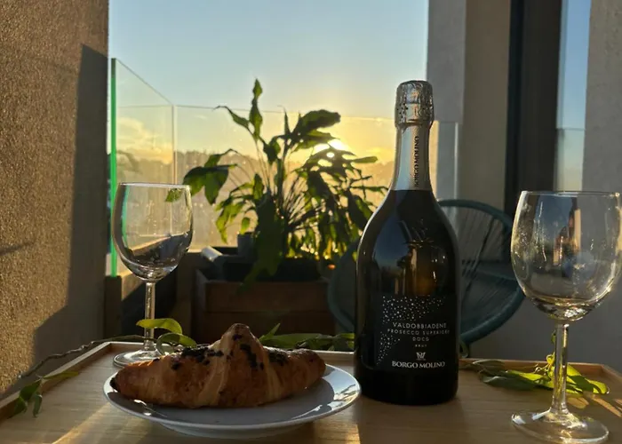 Premiere Oldtown - Amazing Views * Bratislava